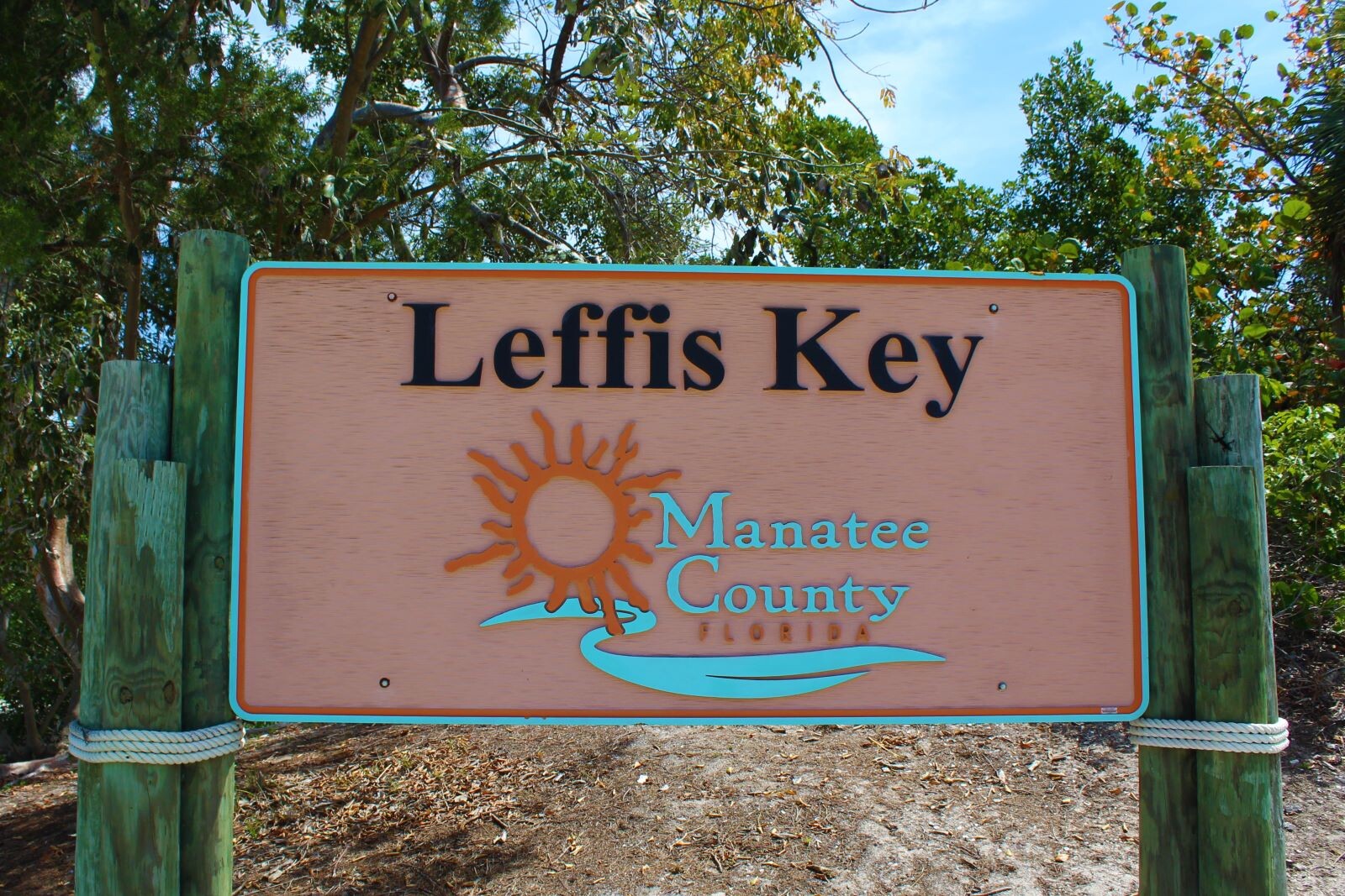 leffis key sign